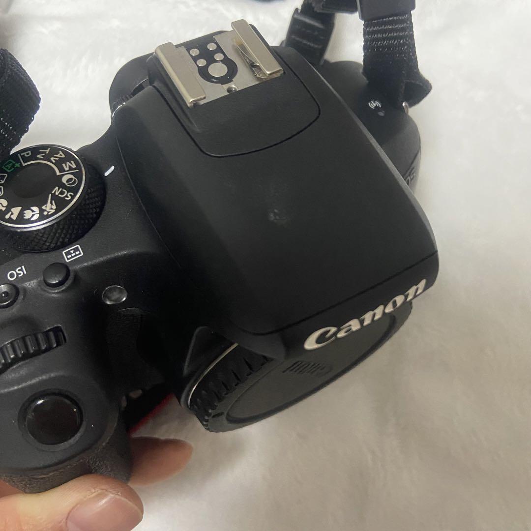 Canon EOS Kiss X9i 純正Wズームレンズセット
