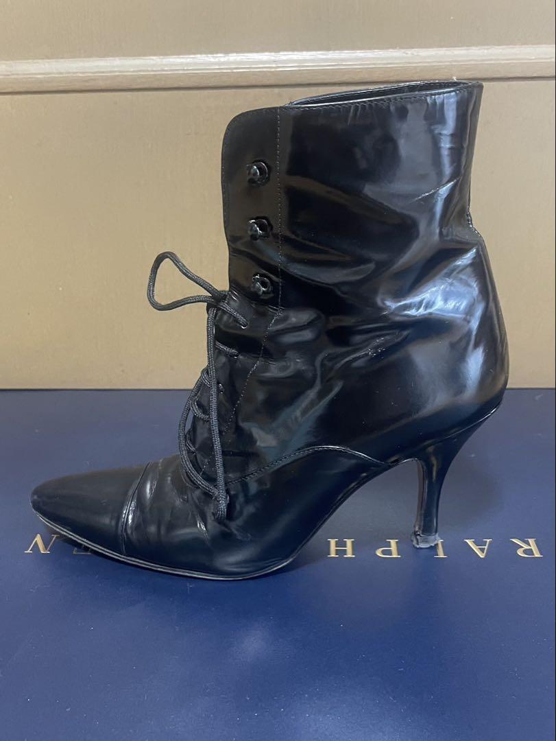 GUCCI ブラックレースアップブーツ