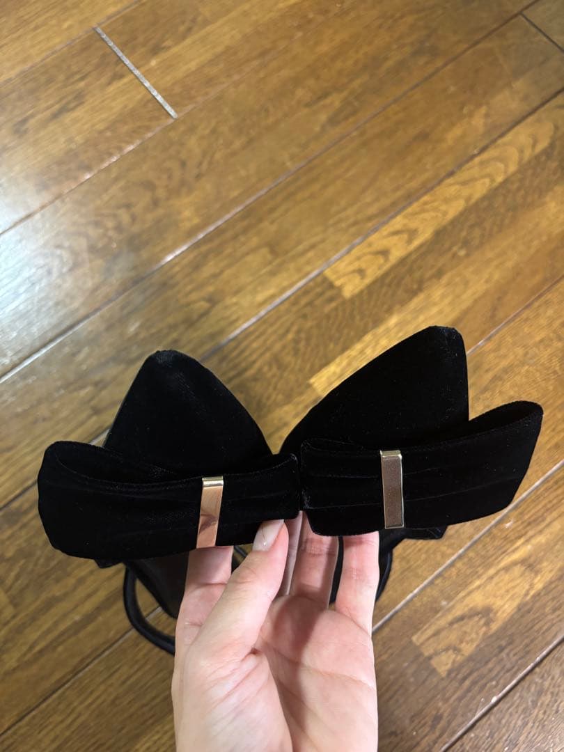 HEWN リボンスリングバックフラットシューズ