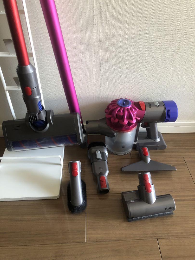Dyson V8 2台　掃除機 各種アタッチメント付き
