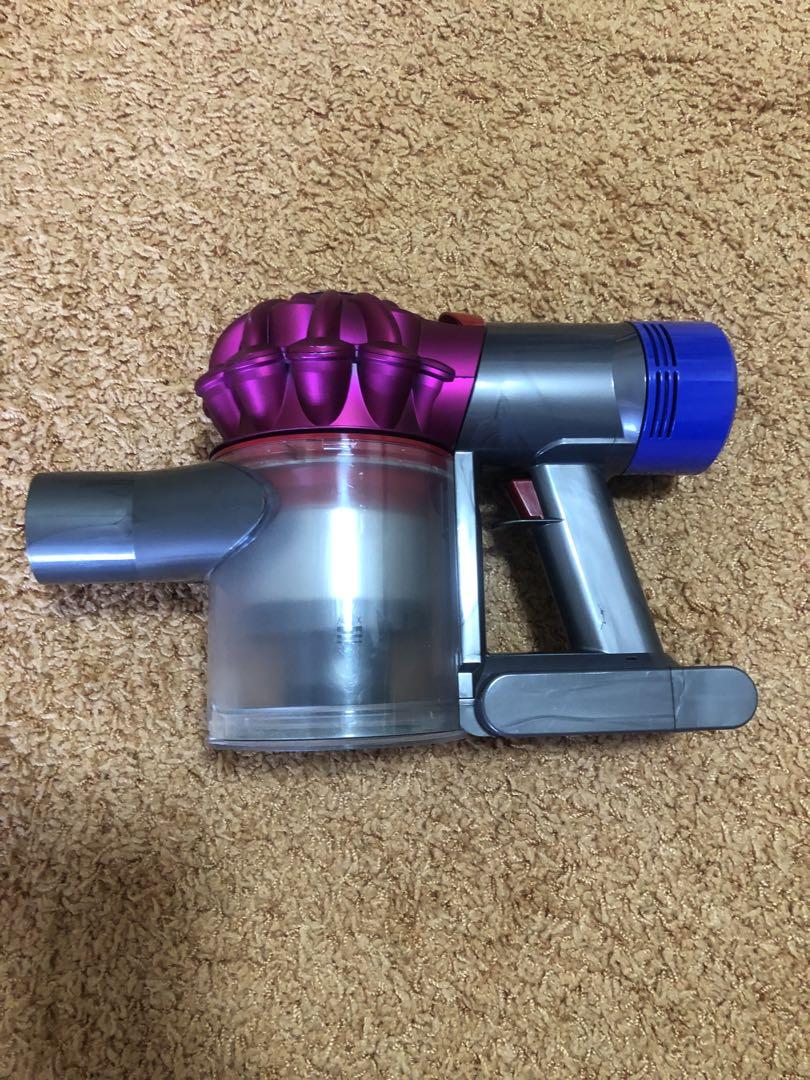 Dyson V8 2台　掃除機 各種アタッチメント付き