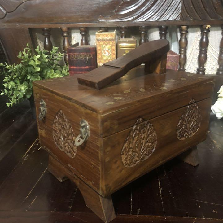 ブラック系【国内発送】 木製 小物入れ 木彫り 木箱 小箱 マルチ