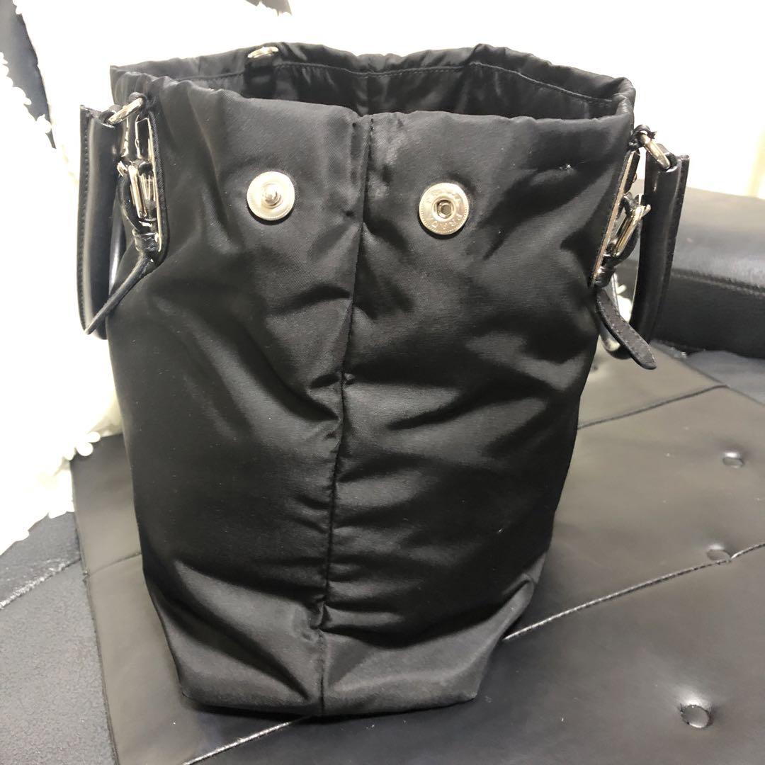A &Ｂ PRADA 黒 ナイロン バッグ