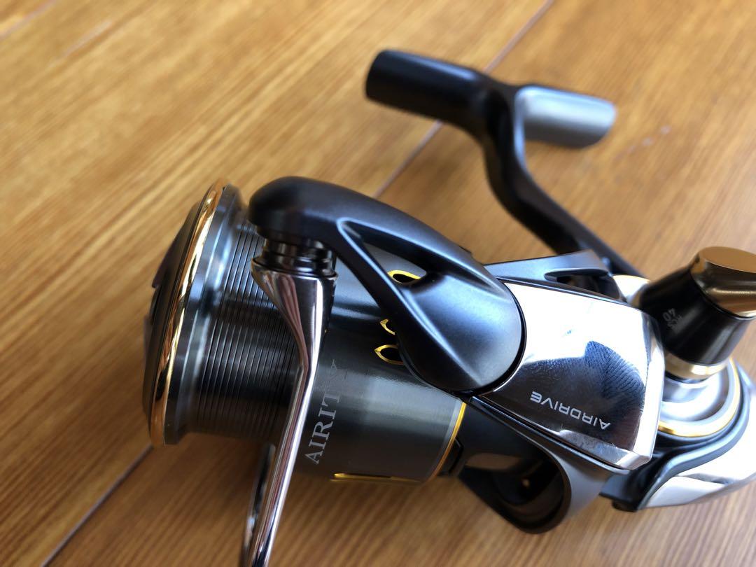 SLPカスタム】DAIWA ダイワ 23 エアリティ LT 2000S-P - www.e