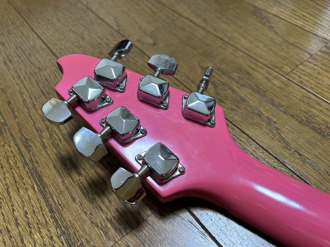 K garageフライングVアンプ付きミニエレキギター送料込みです。 K garageフライングVアンプ付きミニエレキギター送料込みです