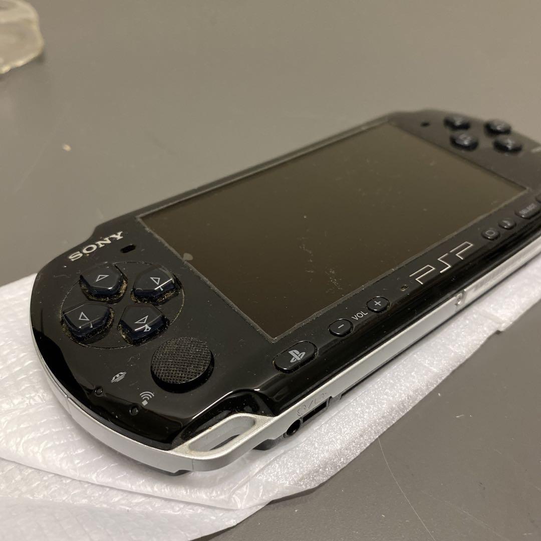 PSP本体とカセットです！ 美品]PSP 本体+カセット - メルカリ