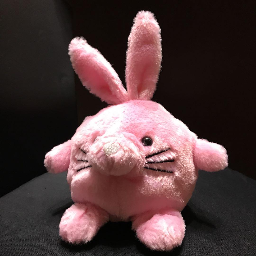 素晴らしい外見 なんの変哲のないうさぎ ぬいぐるみ