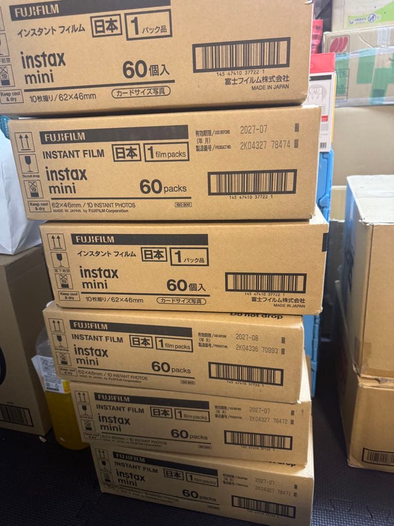 instax mini フィルム 600枚(10枚×60箱)即日発送 instax mini フィルム 600枚(10枚×60箱)即日発送