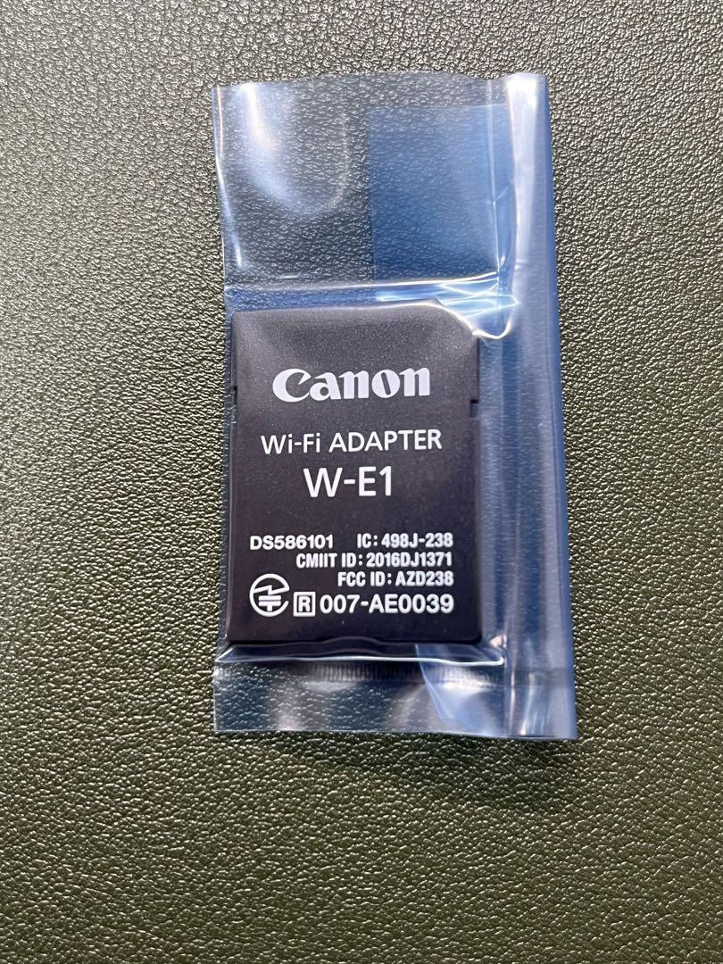 Canon 7D Mark II 純正バッテリーグリップ・Wi-Fiアダプター付