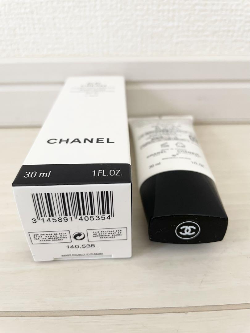 CHANEL CCクリーム 21 ベージュ SPF50 30ml