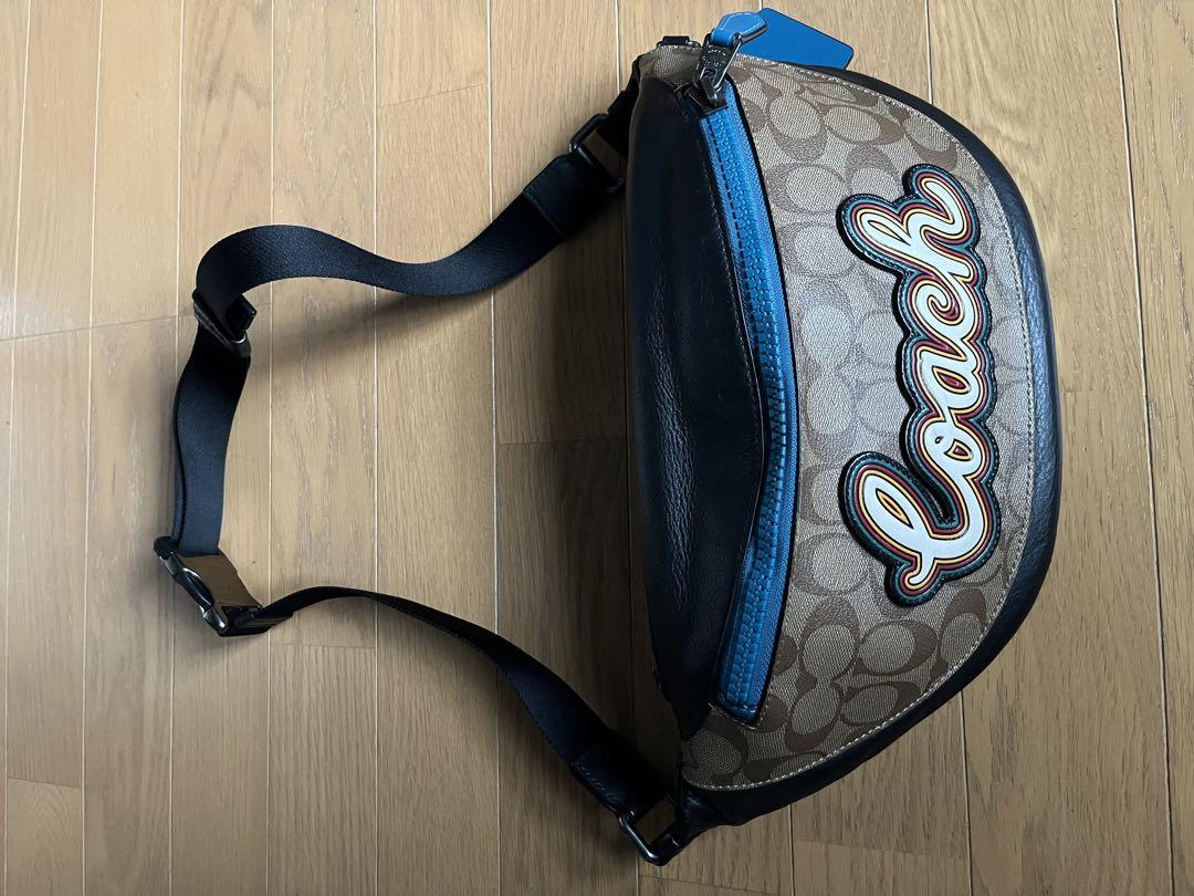 Coach ボディバッグ・ウエストポーチ ブラウン・ブラック・ブルー