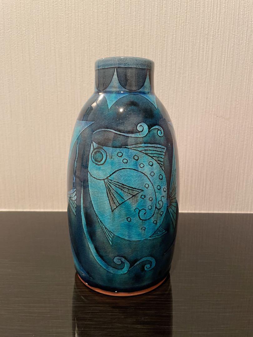 旭泉窯 九谷焼 【苧野憲夫作品】彩流花器 魚 花瓶、木箱付き 旭泉窯 九谷焼 【苧野憲夫作品】彩流花器 魚 花瓶、木箱付き