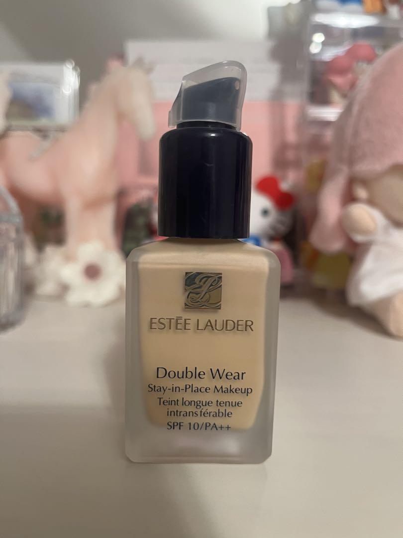 Estee Lauder Double Wear SPF10 中古