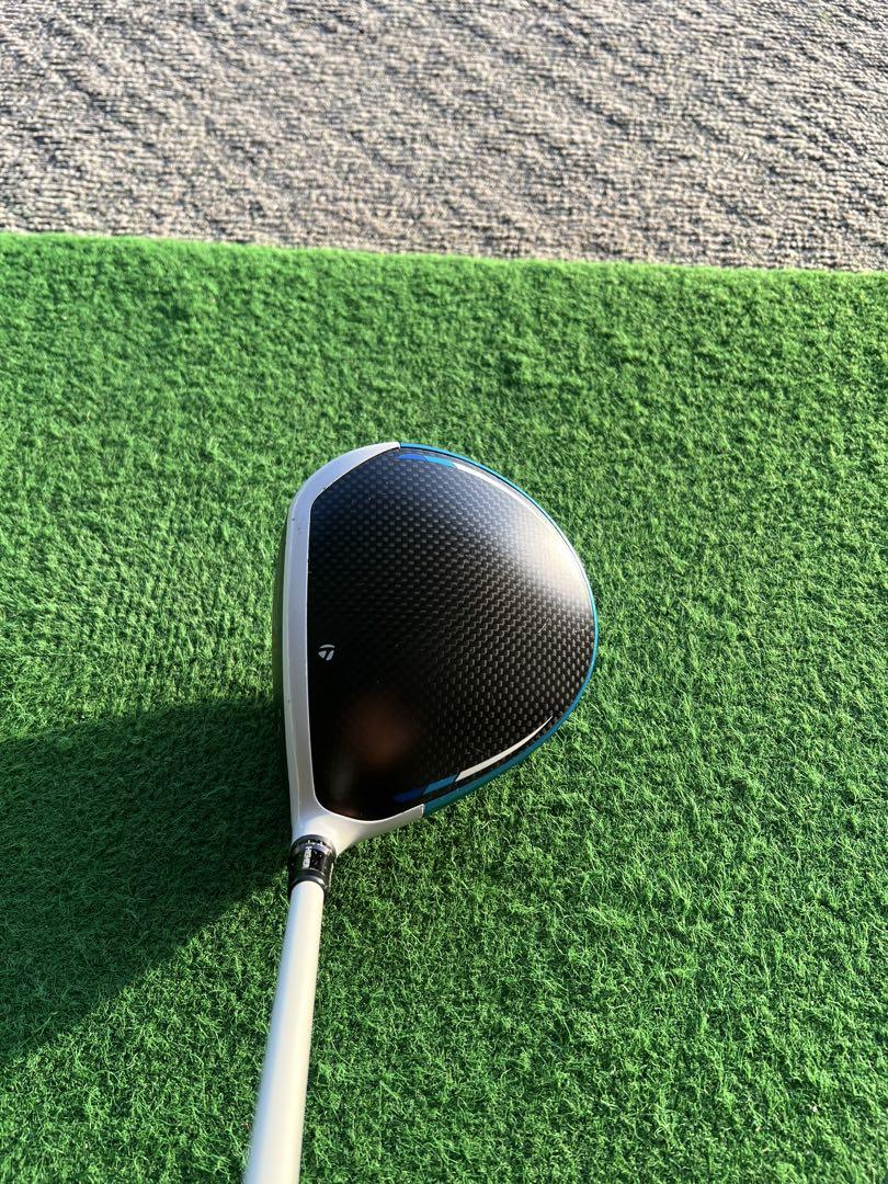 TaylorMade SIM2MAXD