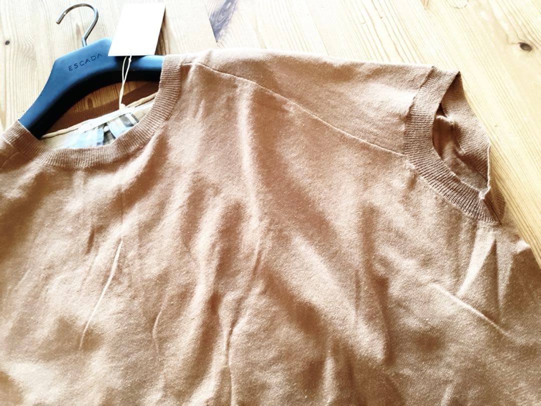 【TANG】綿×麻背中切り替えゆったりデザインニットカットソー 定価16500円 【TANG】綿×麻背中切り替えゆったりデザインニットカットソー 定価16500円