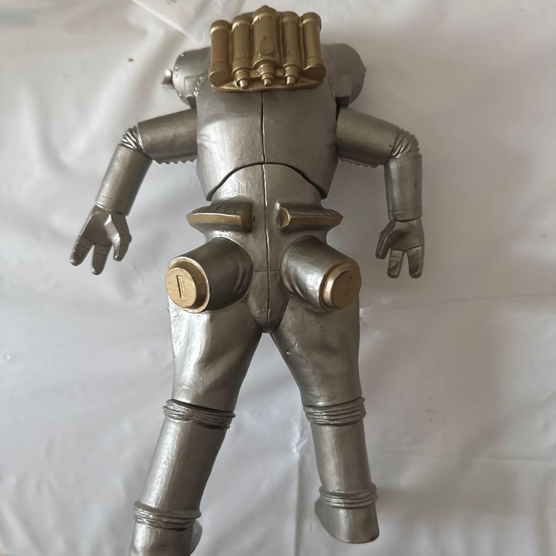 キングジョーのフィギュアぇす