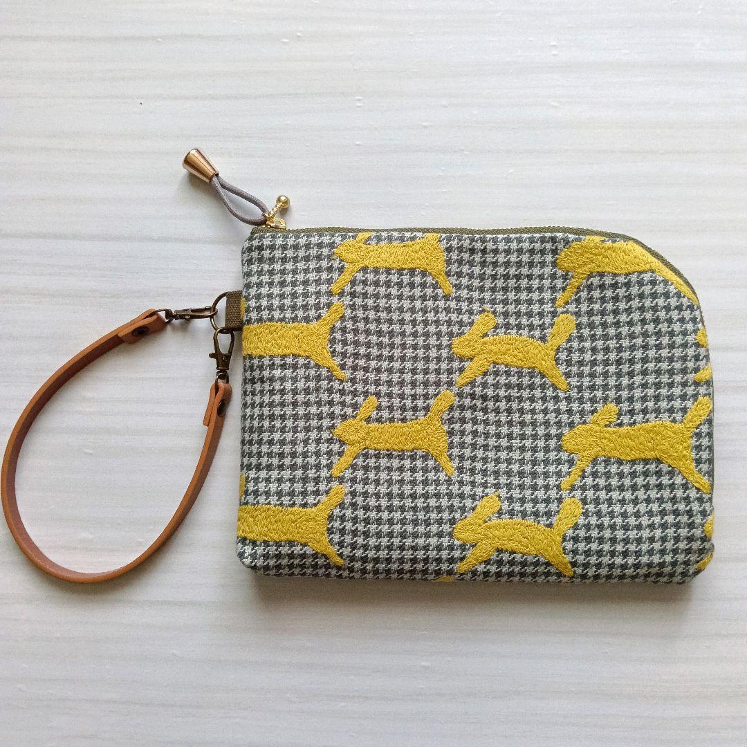 ✩Hana✩ミナペルホネン　ランランラン　L字ポーチ 財布　キーホルダー