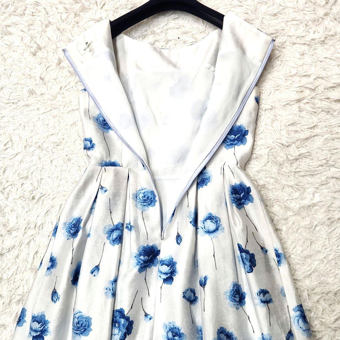 ✨美品✨エムズグレイシー❣️膝丈ワンピース M 花柄 シルバー Aライン ✨美品✨エムズグレイシー❣️膝丈ワンピース M 花柄 シルバー Aライン