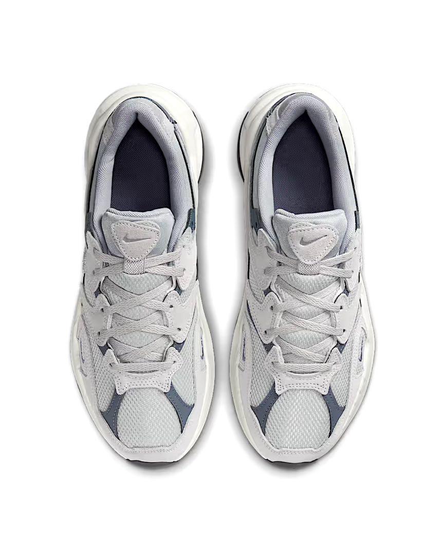 NIKE W AL8 24cm