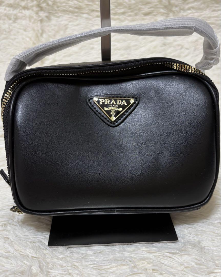 Noa　箱付き】PRADA プラダ ショルダーバッグ 未使用