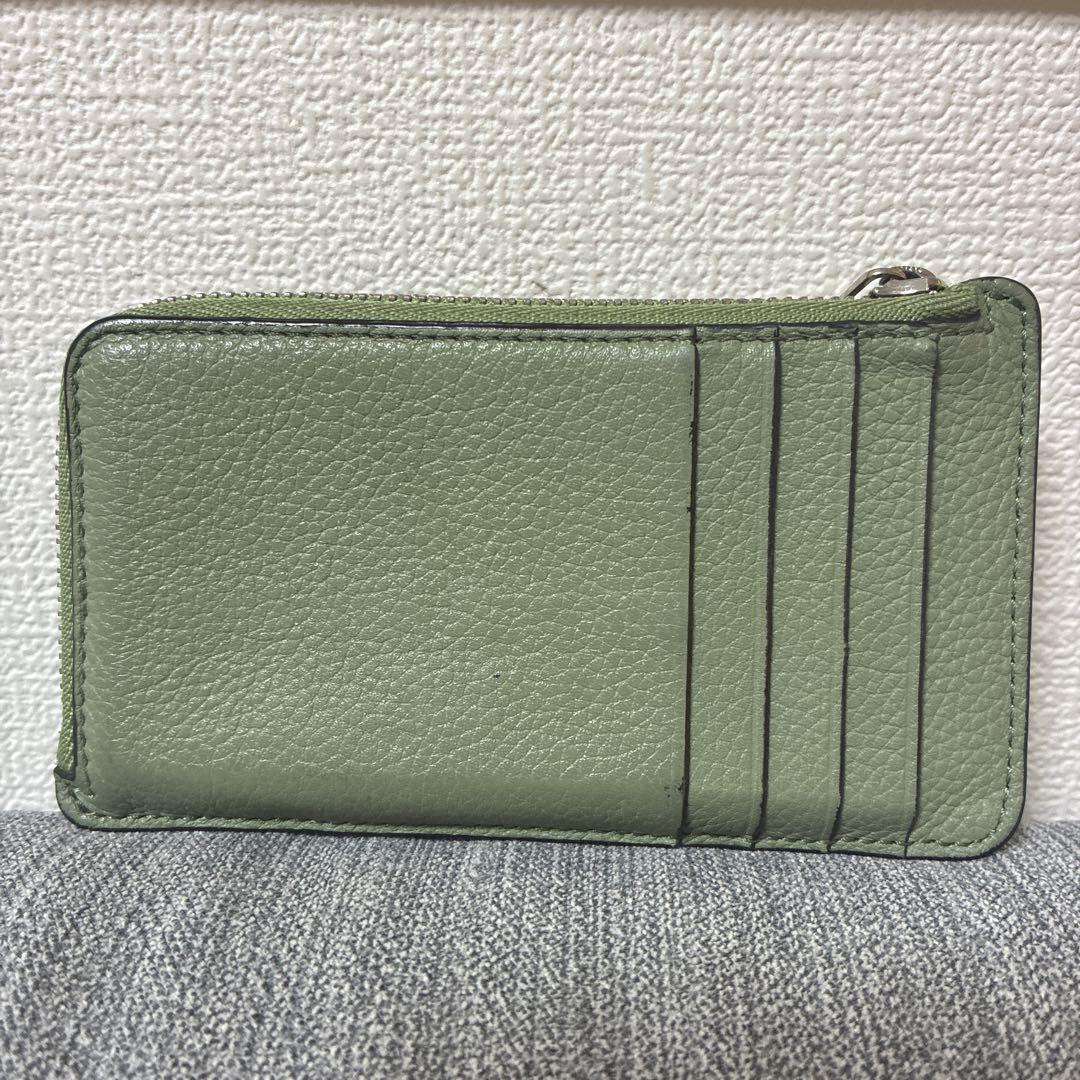 ロエベ