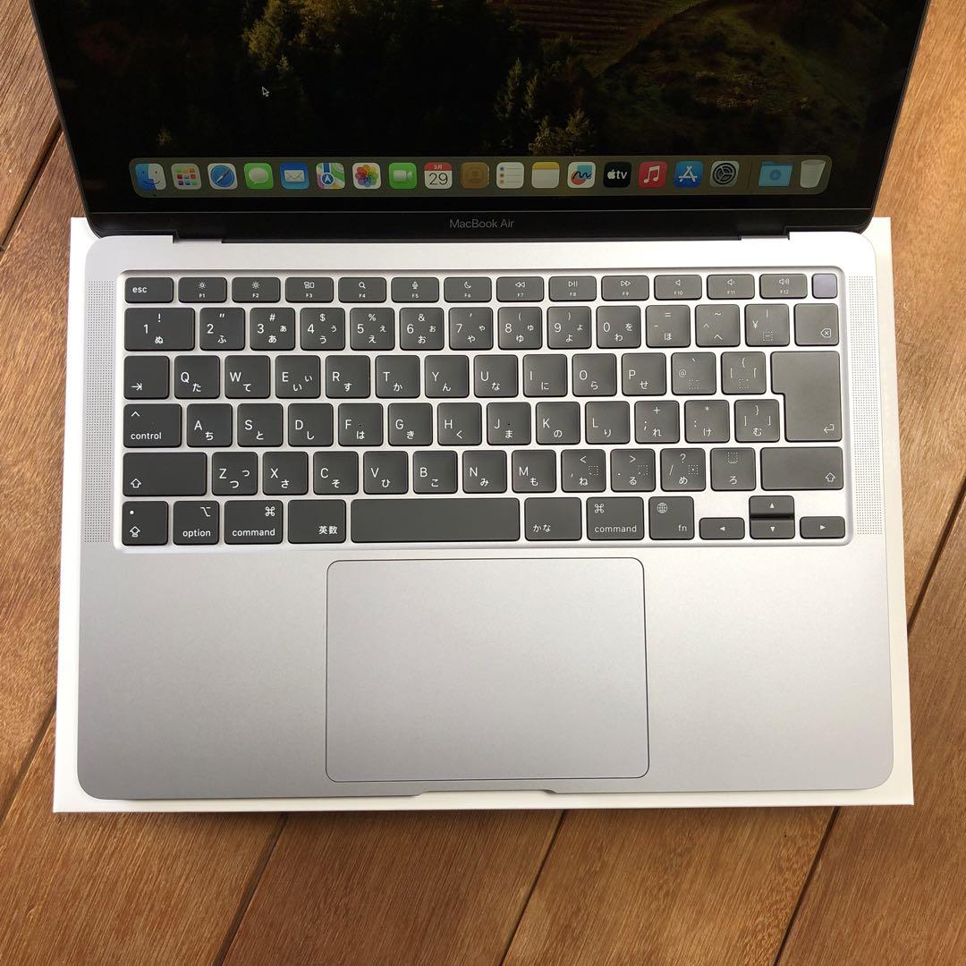 MacBook Air M1 8G/512GB スペースグレイ 13.3インチMacBook Air [整備済製品] 8コアCPUと7コアGPUを搭載