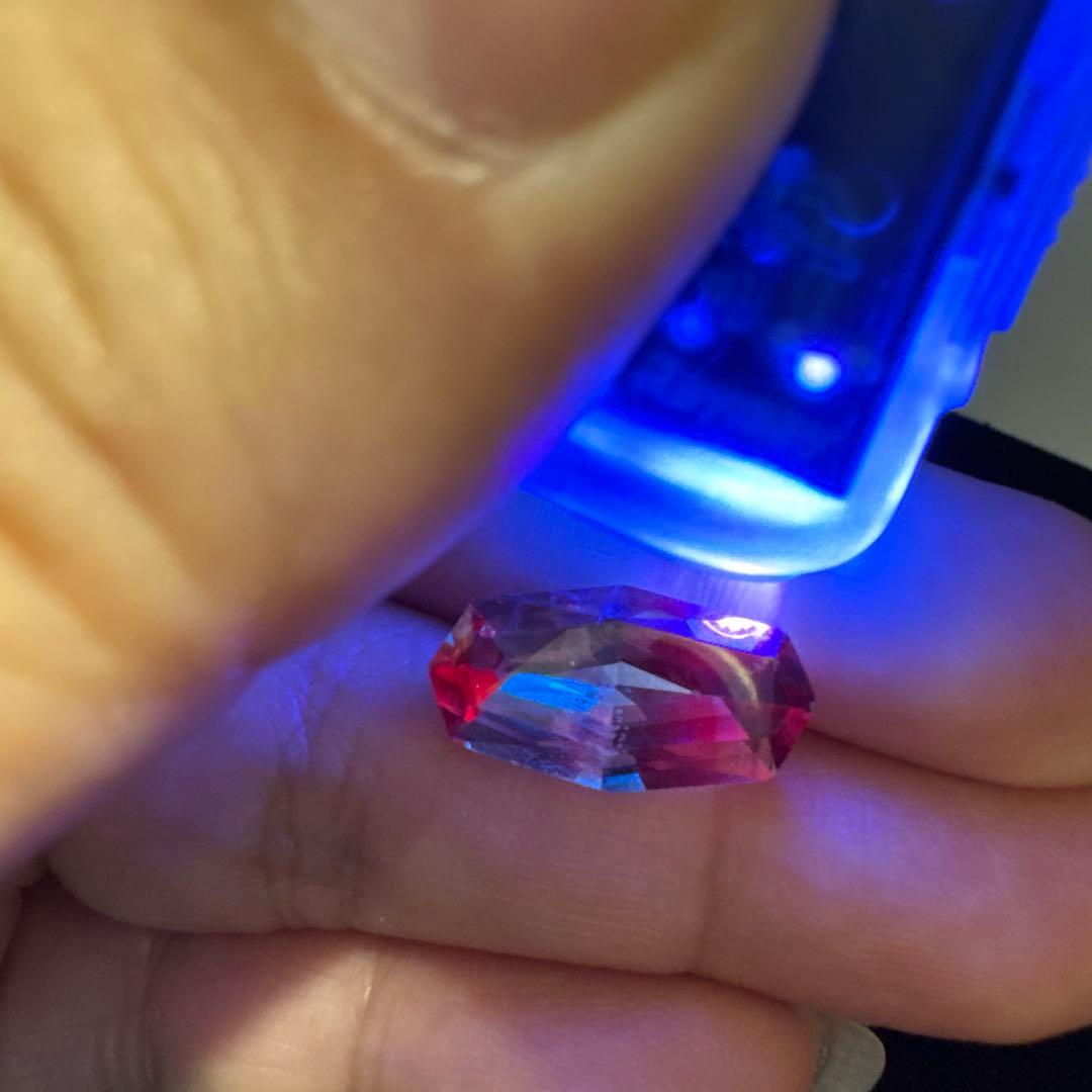 カラーチェンジサファイアルース 8.220ct カラーチェンジサファイアルース 8.220ct