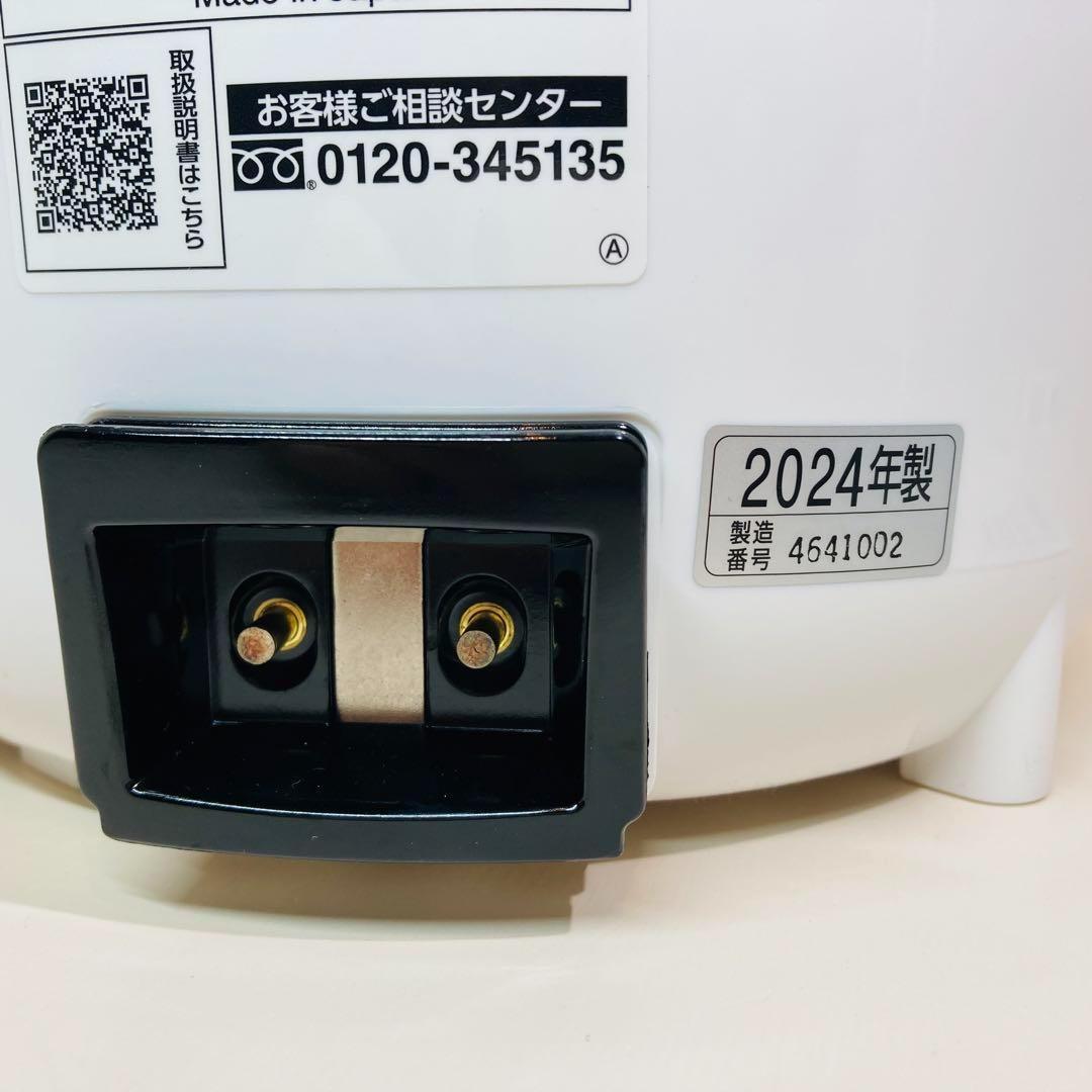 まりりん【極美品】ZOJIRUSHI スチーム式加湿器EE-RT50-WA