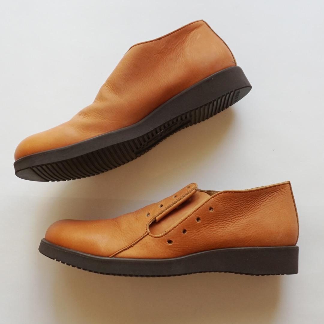 新品 Sot Shoes ソット シューズ、本革 ビブラムソール