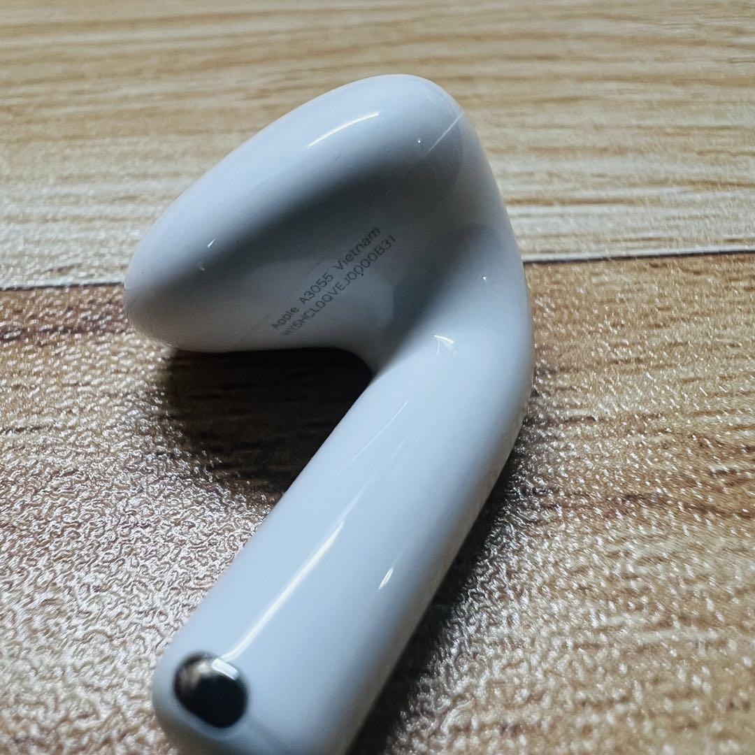 Airpods 第4世代 右耳 右 ノイズキャンセリング - メルカリ