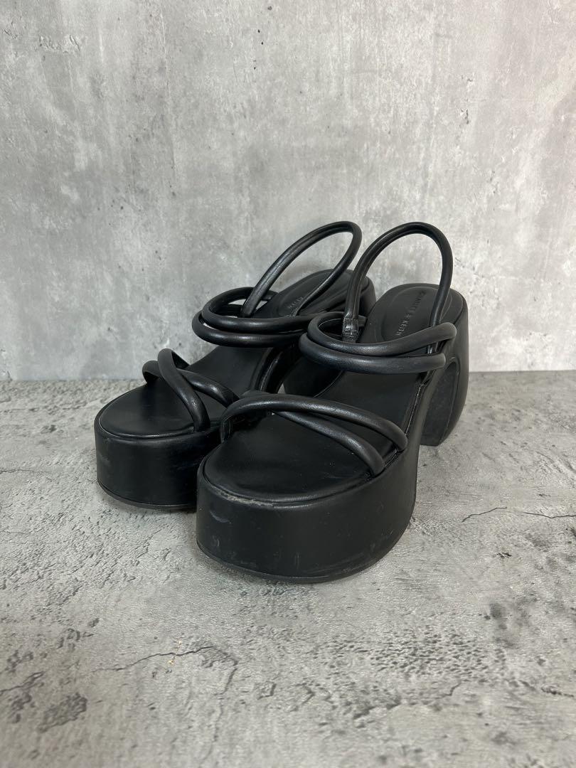 チャールズ & キース 厚底サンダル 37 5,225円