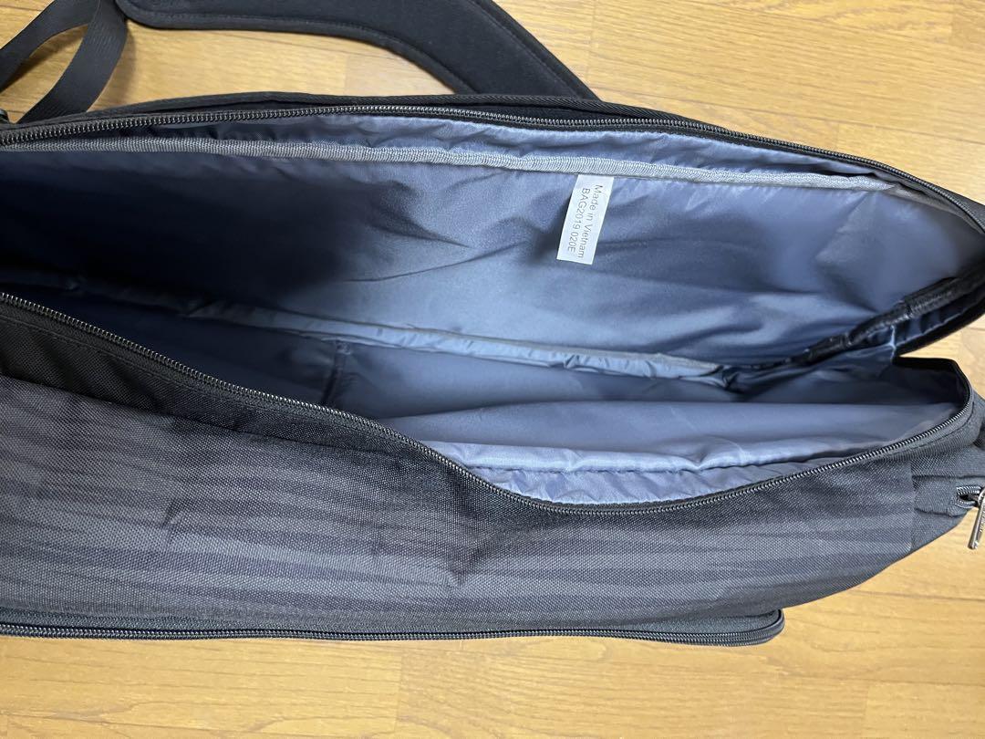 YONEX バドミントンバッグ 黒 ストライプ