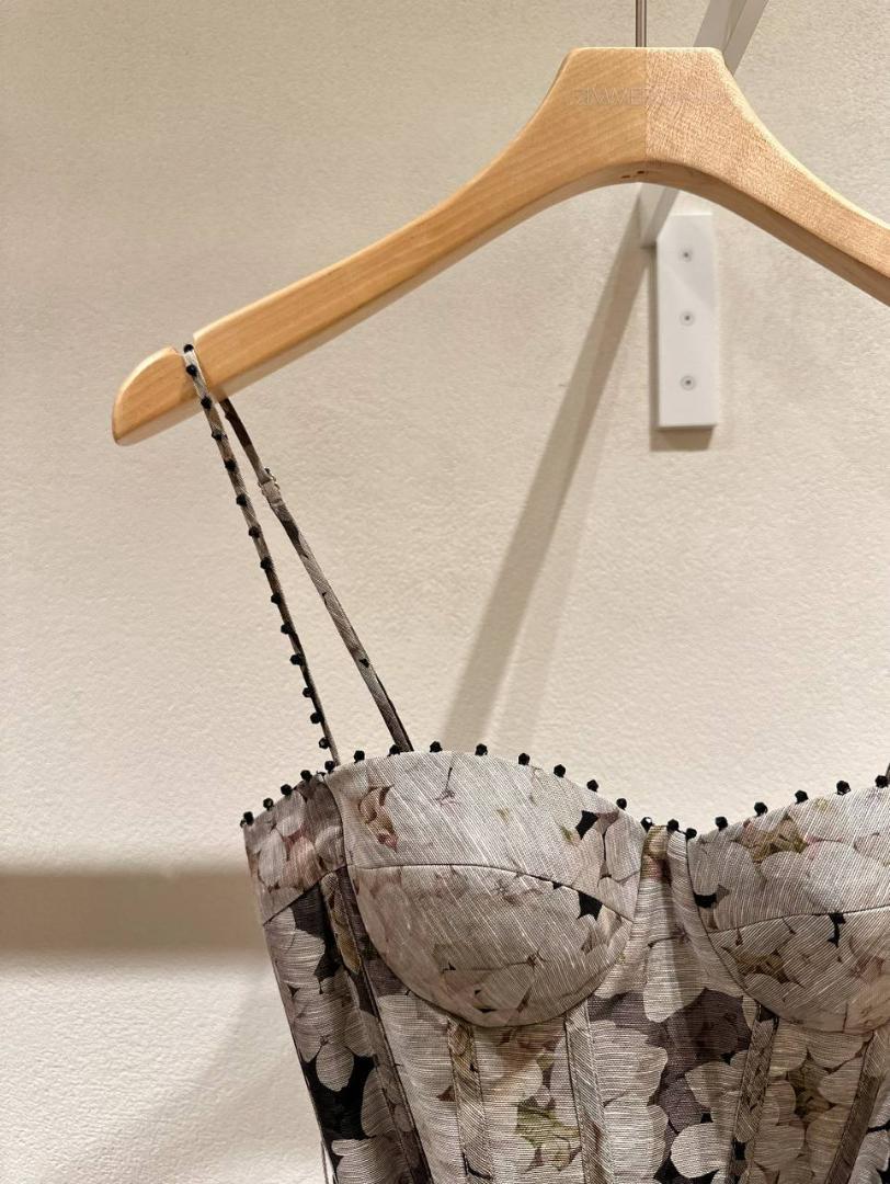 Zimmermann バランスピクニックドレス（ブラックアジサイ）