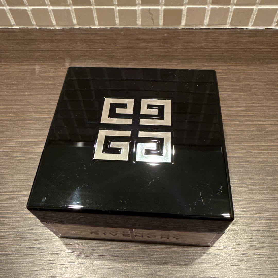 GIVENCHY PRISME LIBRE