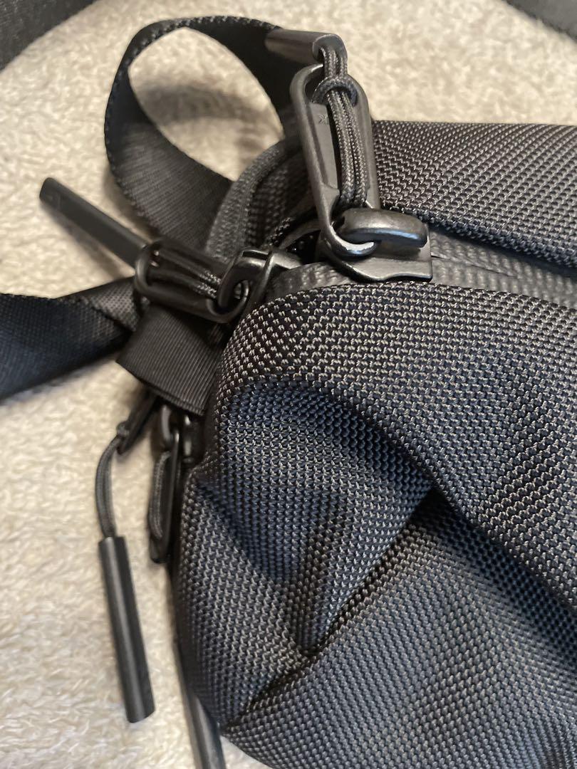 バッグ Aer Day Sling2