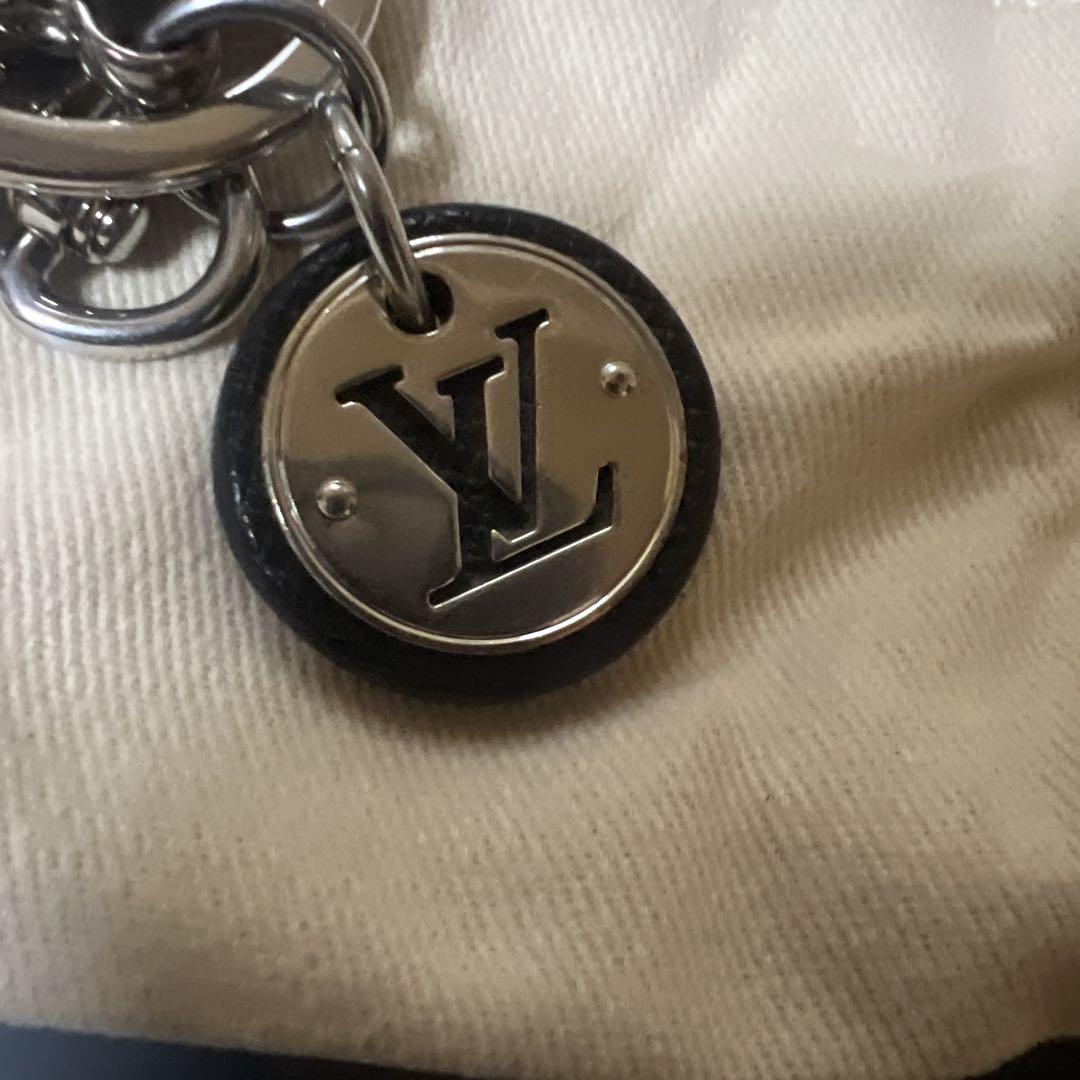 Louis Vuitton ブラックレザー キーホルダー