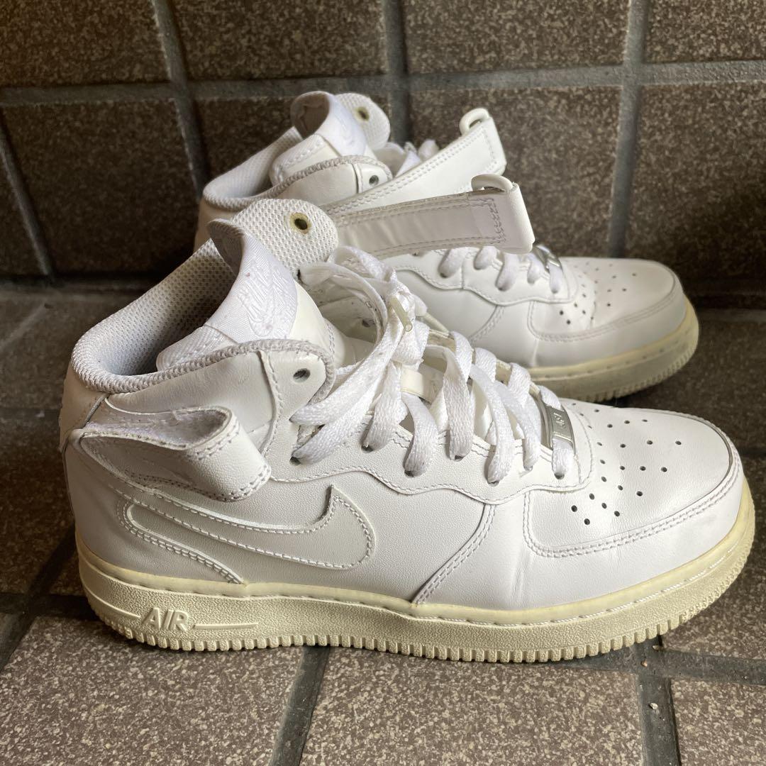 Nike ホワイト ハイカットスニーカー Nike Air Force 1 ホワイト ハイカットスニーカー - メルカリ
