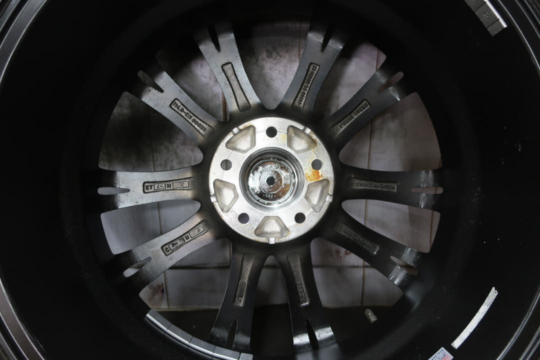 激安 良好 シュタイナー ブラポリ 19×8J+45 バリ溝 245/40R19
