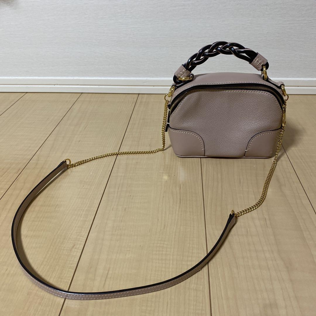 クロエ ダリア 2way チェーンショルダー ハンドバッグ　ピンクベージュ クロエ ダリア 2way チェーンショルダー ハンドバッグ ピンク