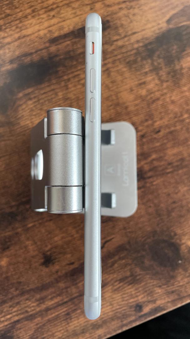 iPhone7 32GB シルバー(SIMロック解除済)