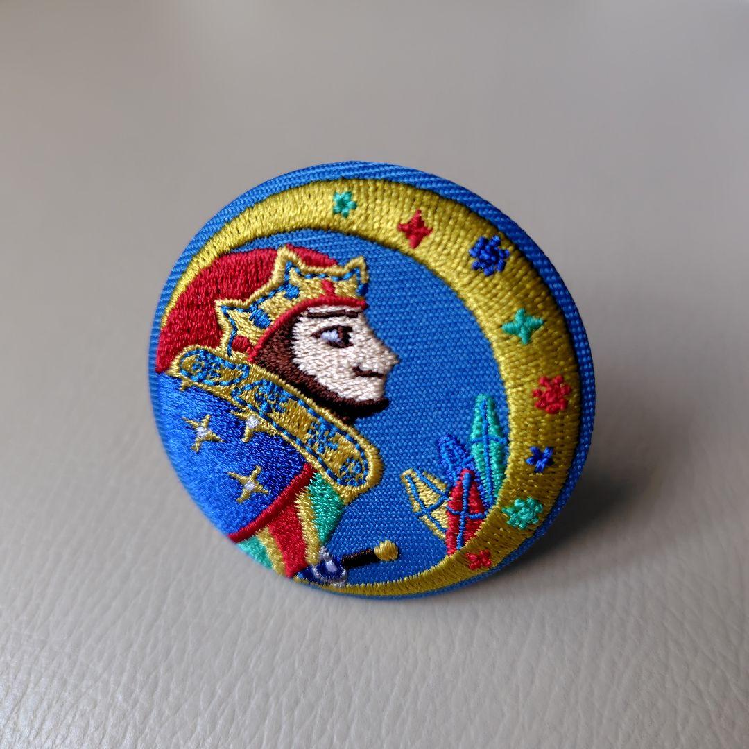 新品】ジブリ 耳をすませば ドワーフの王 缶バッジ 刺繍ブローチ