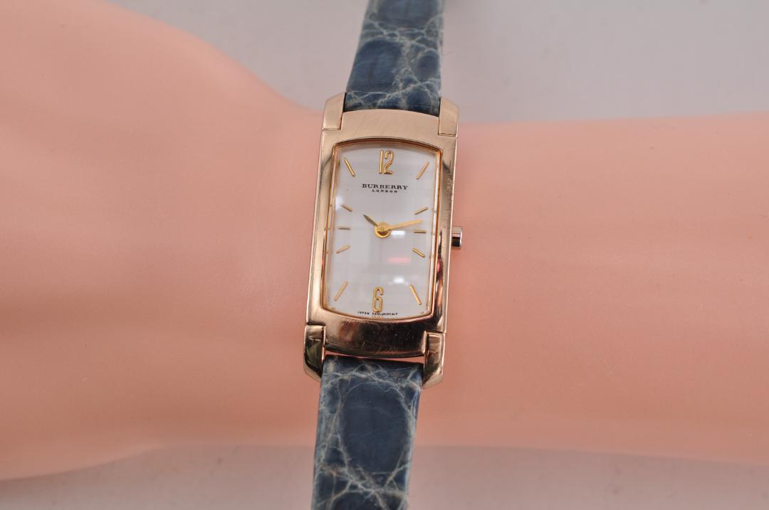 Burberry バーバリー チェック 5420-H30717 QZ 腕時計