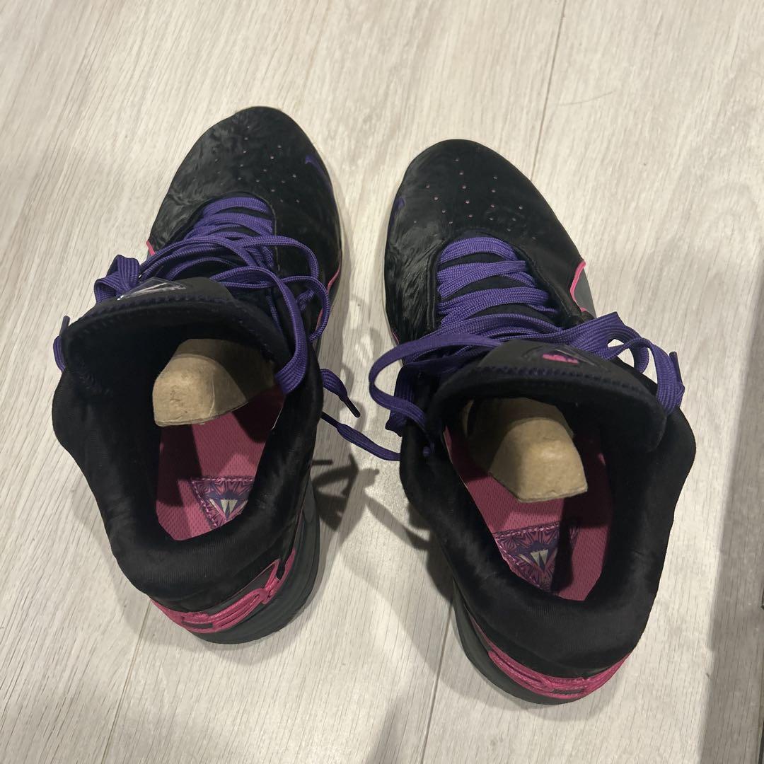 Nike LeBron 22バスケットボールシューズ ブラック/パープル