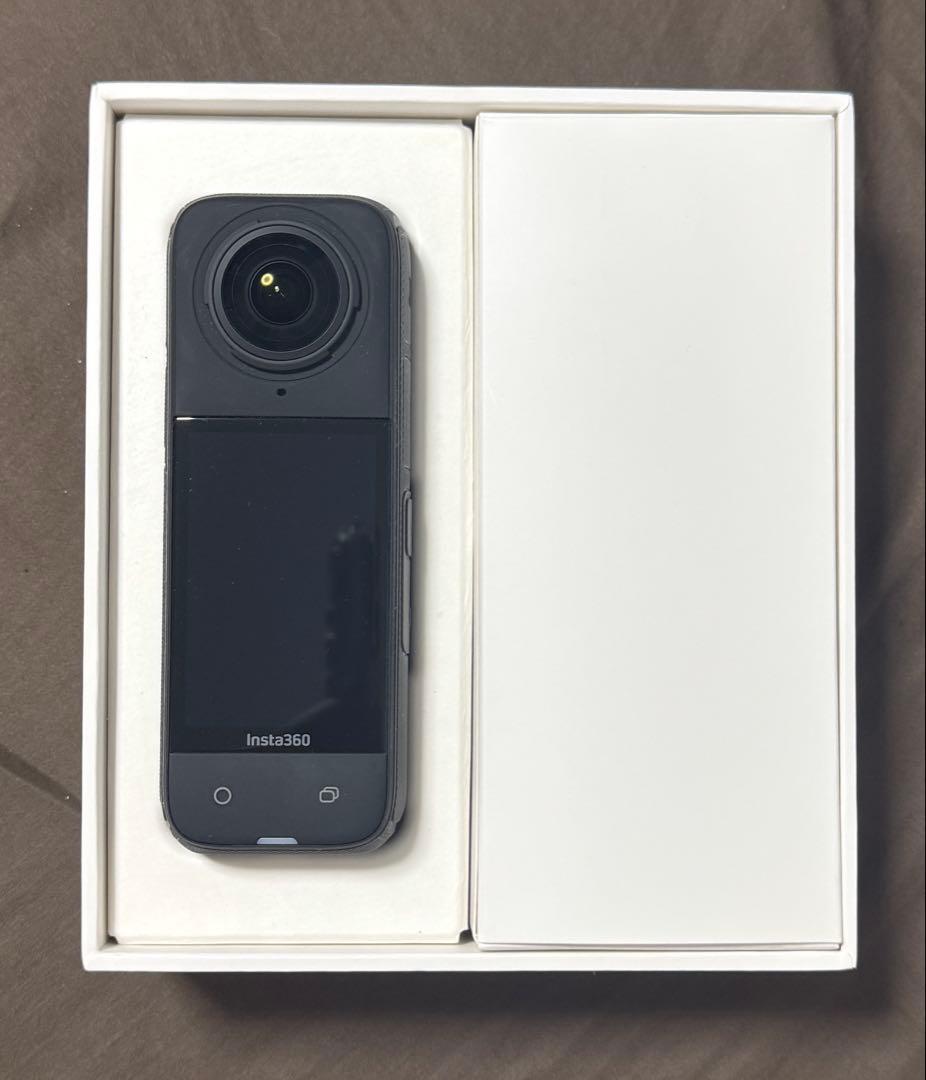 insta360 X4