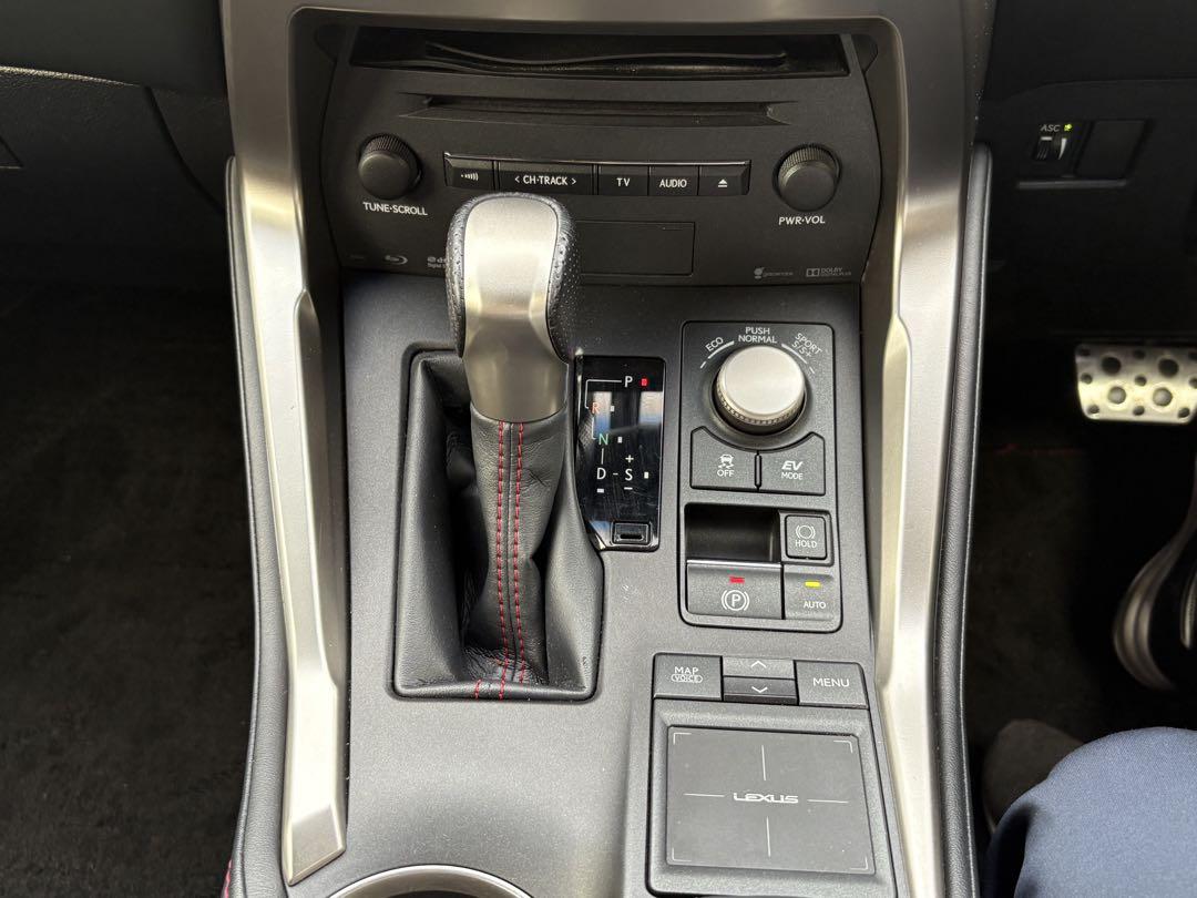 Lexus NX350h Fスポーツ ワンオーナー！ 車検ロング