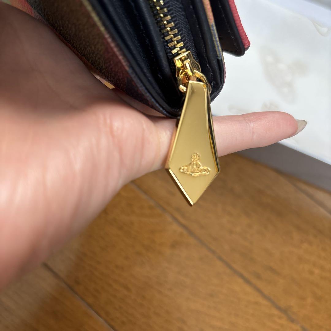vivienne westwood マルチカラー 長財布