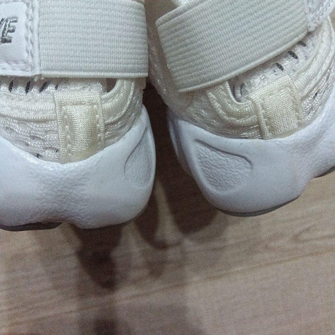 新品　18cm　ナイキ　エアリフト　キッズ　NIKE　ホワイト 白