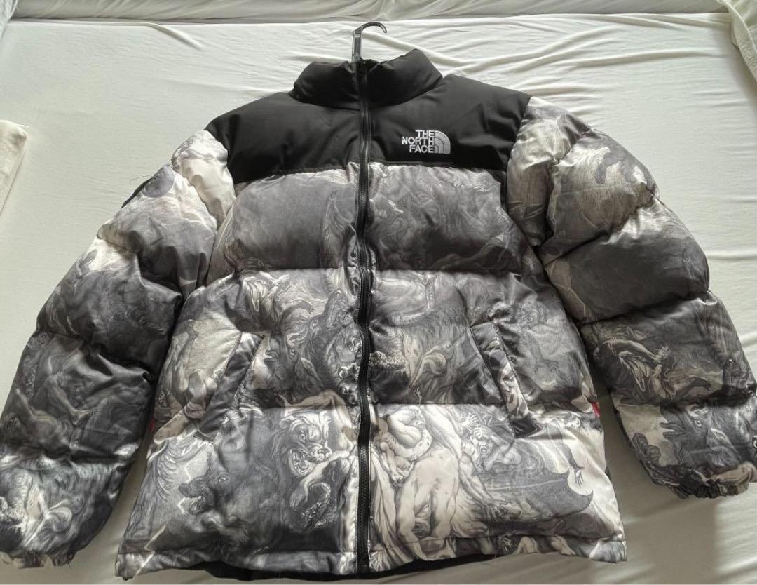 ★Supreme★送関込★大人気コラボで話題のダウンジャケット★ ☆Supreme☆送関込☆大人気コラボで話題のダウンジャケット