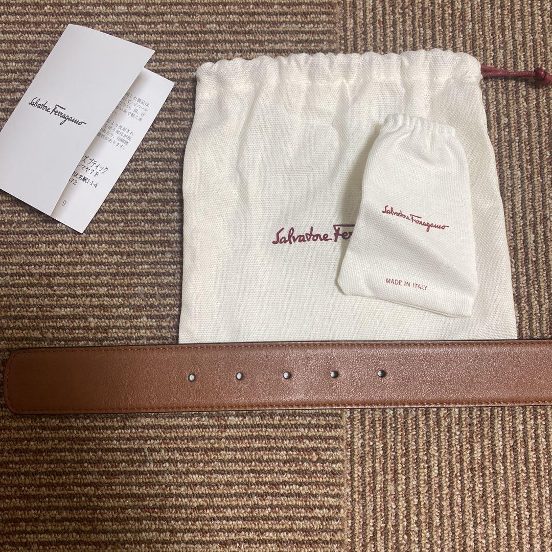 Salvatore Ferragamo フェラガモ　リバーシブルベルト