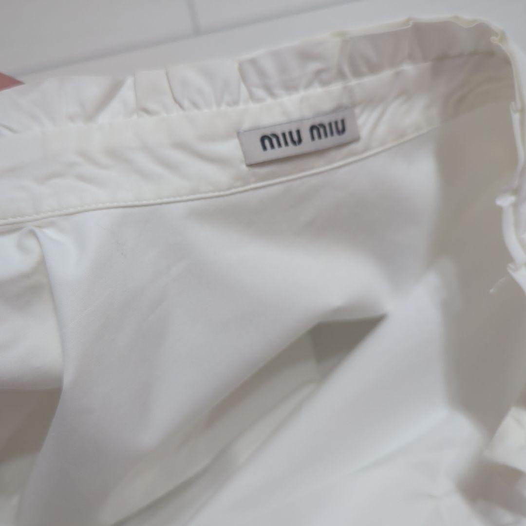 miu miu ホワイト長袖シャツ